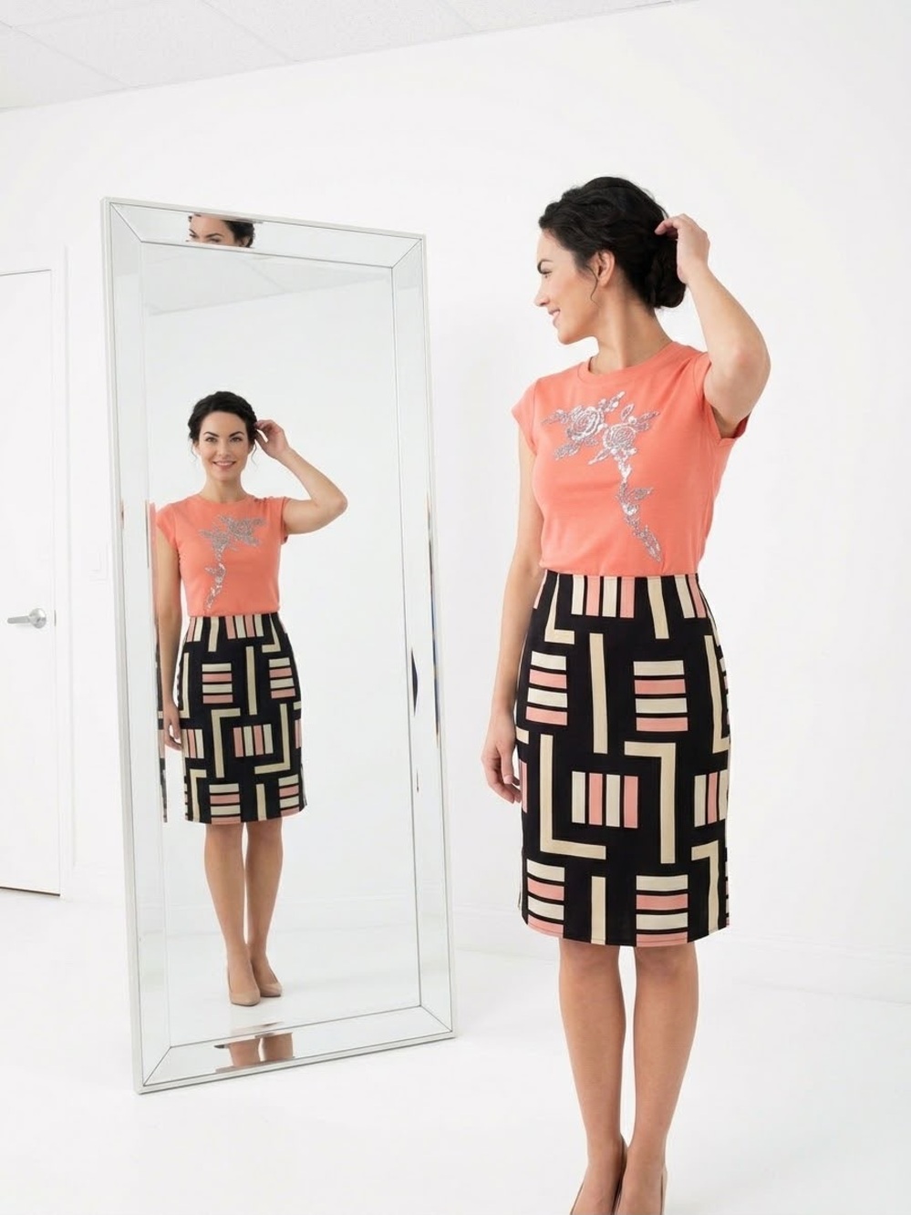 MaxMara 100% Silk High-waist Pencil Skirt in Geometric Print, Size 8
